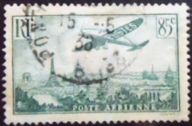 Selo postal da França de 1936 Plane flying over Paris 85