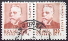Par de selos postais do Brasil de 1967 Campos Salles
