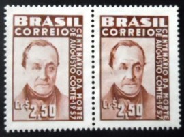 Par de selos postais do Brasil de 1957 Augusto Conte