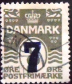 Selo postal da Dinamarca de 1926 Figure wave type 7