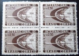 Quadra de selos postais do Brasil de 1958 Conferência Investimentos