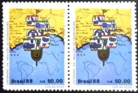 Par de selos postais do Brasil de 1988 Navio Negreiro M JP