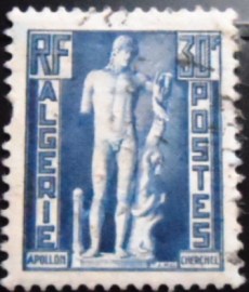 Selo postal da Argélia de 1952 Apollon de Cherchell