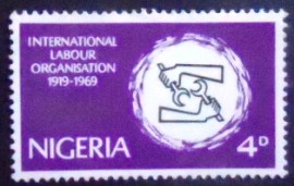 Selo postal da Nigéria de 1969 ILO Emblem