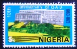 Selo postal da Nigéria de 1973 OAU Headquarters