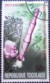 Selo postal do Togo de 1967 Fusée Diamant 50