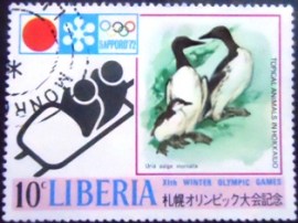 Selo postal da Libéria de 1971 Two-Man Bobsleigh and Common Guillemot