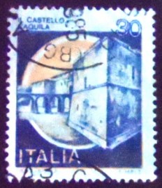 Selo postal da Itália de 1981 Castle L'Aquila