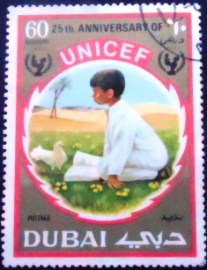 Selo postal de Dubai de 1971 UNICEF