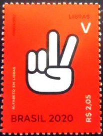 Selo postal do Brasil de 2020 Letra V em Libras