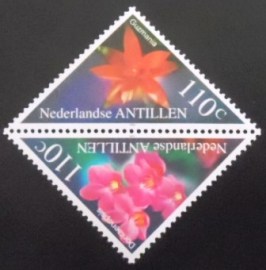 Se-tenant das Antilhas Holandesas de 1999 Doritaenopsis & Guzmania