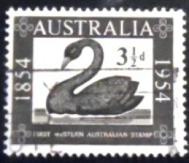 Selo postal da Austrália de 1954 Centenary of First Western Australia Stamp 3½