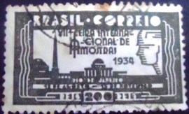 Selo postal comemorativo do Brasil de 1934  C 66 U