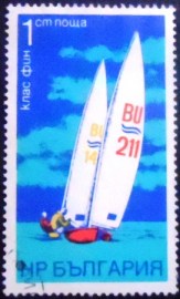 Selo postal da Bulgária de 1973 Finn Dinghy