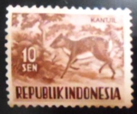 Selo postal da Indonésia de 1957 Lesser Malay Chevrotain 10