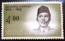 Selo postal da Indonésia de 1961 Djenderal Sudirman