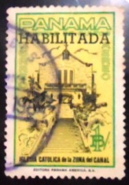 Selo postal do Panamá de 1967 Catholic Church of the Canal Zone