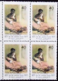 Quadra de selos postais do Brasil de 1971 Lei do Ventre Livre M