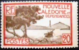 Selo postal da Nova Caledônia de 1928 Bay Pointe des Paletuviers 20