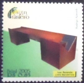 Selo postal do Brasil de 2005 Bandeirola