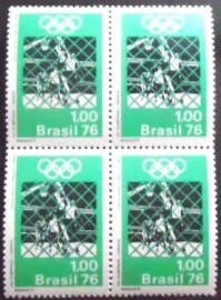 Quadra de selos postais do Brasil de 1976 Basquete