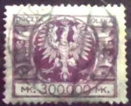 Selo postal da Polônia de 1924 Eagle on a Large Baroque Shield 300