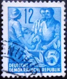 Selo postal da Alemanha de 1957  Farmer artisan intellectual