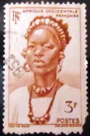 Selo postal da África Ocidental Francesa de 1948 Jeune femme du Togo-Young