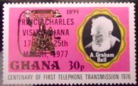 Selo postal de Ghana de 1977 Telephone 1895 Overprinted