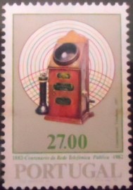 Selo postal de Portugal de 1982 Telephone