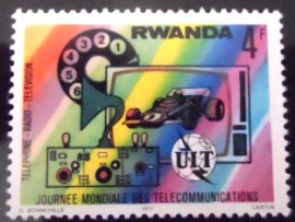 Selo postal da Ruanda de 1977 Telecommunications