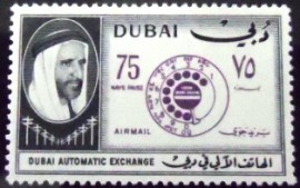 Selo postal do Dubai de 1966 Telephone 75