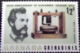 Selo postal da Granada-Granadina de 1977 Bell's first telephone