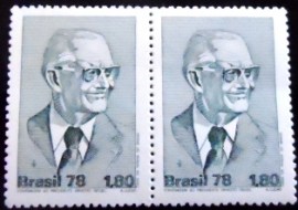 Par de selos do Brasil de 1978 Presidente Geisel