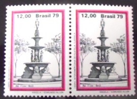 Par de selos postais do Brasil de 1979 Chafariz da Boa Vista