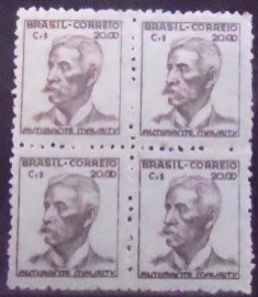 Quadra de selos postais do Brasil de 1950 Almirante Maurity