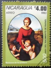 Selo postal da Nicarágua de 1983 Madonna of the Meadow