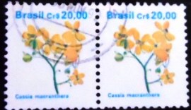 Par de selos postais do Brasil de 1990 Fedegoso