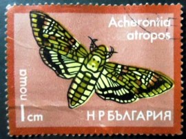 Selo postal da Bulgária de 1975 African death's-head hawkmoth