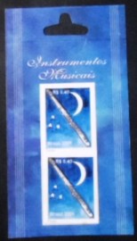 Display de selos do Brasil de 2001 Flauta
