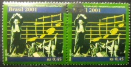 Par de selos postais do Brasil de 2001 Eleazar de Carvalho