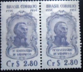 Par de selos postais do Brasil de 1954 José de Anchieta