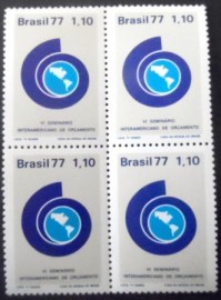 Quadra de selos postais do Brasil de 1977 Seminário de Orçamento