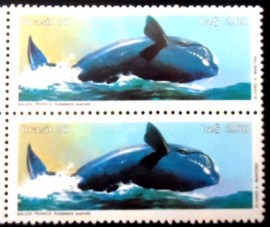 Par de selos postais do Brasil de 1987 Baleia Franca