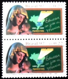 Par de selos postais do Brasil de 1997 Presença Marista