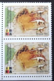 Par de selos postais do Brasil de 1999 Vale dos Dinossauros