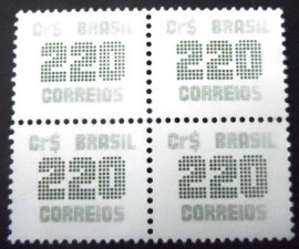 Quadra de selos postais do Brasil de 1985 Cifra Cr$ 220