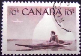 Selo postal do Canadá de 1955 Inuk & Kayak
