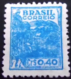 Selo postal do Brasil de 1942 Agricultura 400