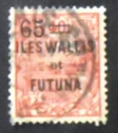 Selo de Wallis et Futuna de 1925 Nouméa Harbor overprinted and surcharged